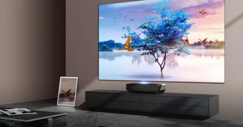 Method 4: Use Hisense TV with External Devices
